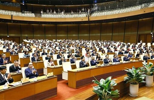 Chủ tịch Quốc hội đề nghị các cơ quan, địa phương quyết tâm, nói đi đôi với làm