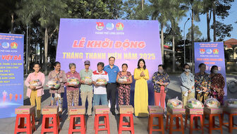 Thành đoàn Long Xuyên khởi động Tháng Thanh niên