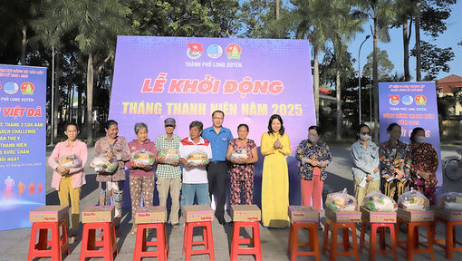 Thành đoàn Long Xuyên khởi động Tháng Thanh niên