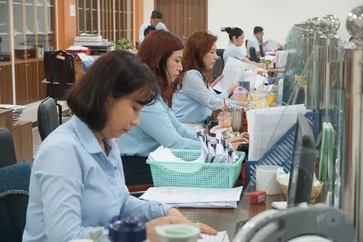 Bộ Nội vụ trả lời về kiến nghị xem xét tăng lương cơ sở năm 2025