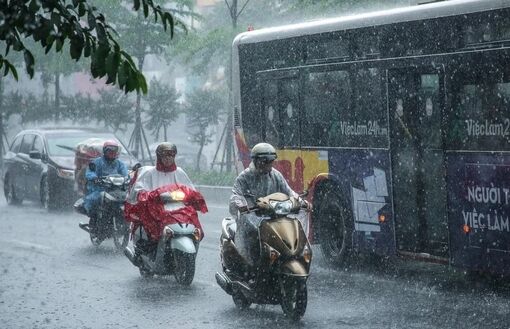 Thời tiết hôm nay (11-5): Miền Bắc có mưa to và dông