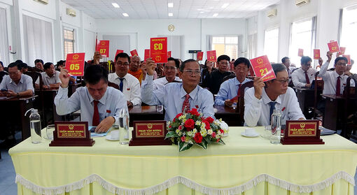 Tri Tôn tổ chức kỳ họp HĐND thứ 23