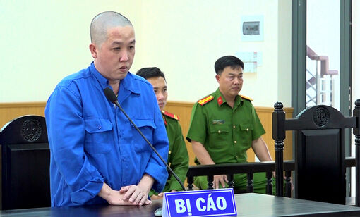 Đủ kiểu chiếm đoạt tiền
