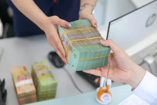Tăng quyền xử lý nợ xấu và sửa quy định cho vay đặc biệt lãi suất 0%