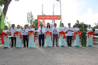 Xã Vĩnh An khánh thành cầu Phú Thọ