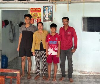 Cậu bé 11 tuổi bị bệnh tim hiểm nghèo