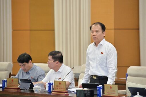 Sửa luật xử lý văn bản quy phạm pháp luật khi bỏ cấp huyện
