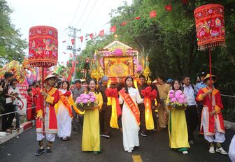 Lễ hội kết nối tâm thức cộng đồng