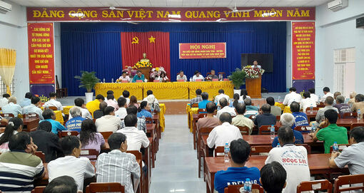 Đại biểu HĐND tỉnh An Giang và huyện tiếp xúc cử tri huyện Phú Tân