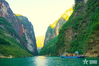 Sông Nho Quế - “Nàng thơ” trên miền đá xám