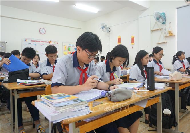 Giảm áp lực cạnh tranh vào lớp 10 công lập