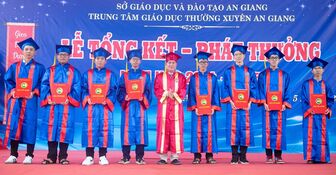 Trung tâm Giáo dục Thường xuyên An Giang tổng kết năm học 2024 - 2025