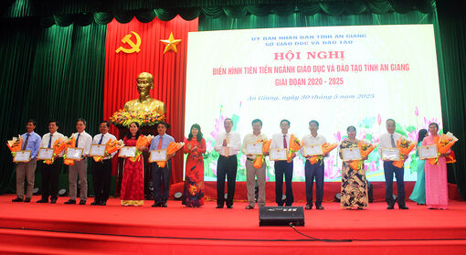 An Giang tuyên dương 61 tập thể, 50 cá nhân tiêu biểu của ngành giáo dục đào tạo giai đoạn 2020-2025