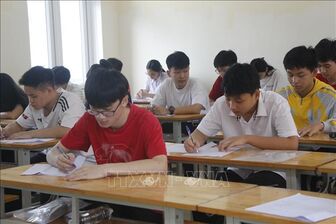 Kỳ thi tuyển sinh vào lớp 10: Giảm áp lực cho học sinh