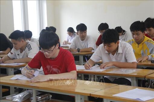 Kỳ thi tuyển sinh vào lớp 10: Giảm áp lực cho học sinh