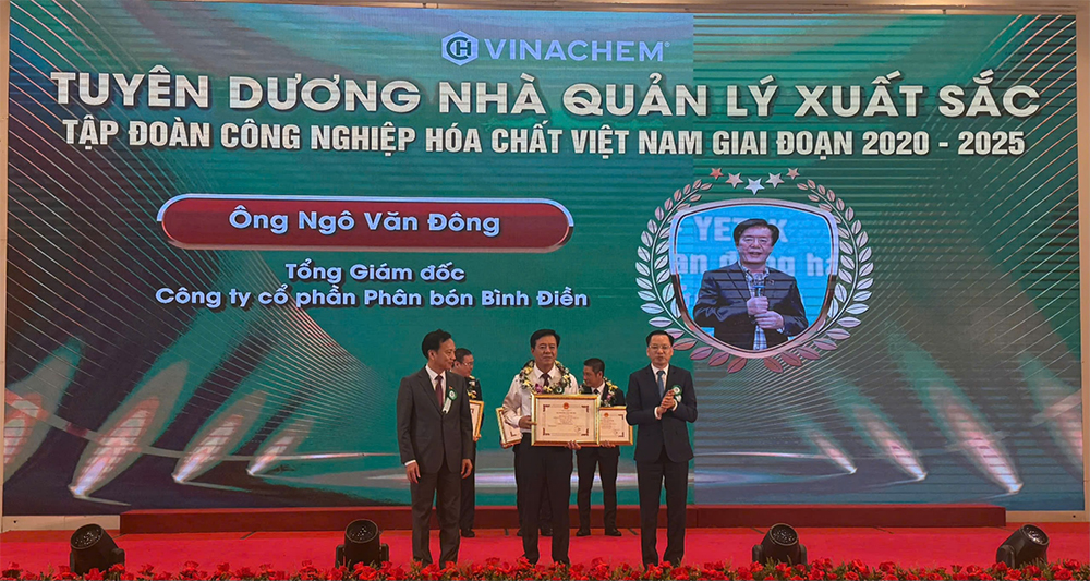 Ông Ngô Văn Đông được vinh danh nhà lãnh đạo xuất sắc của Tập đoàn Hóa chất Việt Nam, giai đoạn 2020 - 2025