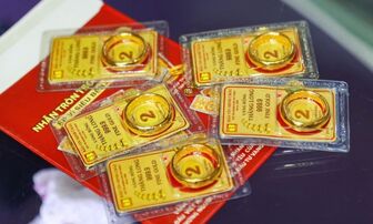 Giá vàng hôm nay (24-6): Bất chấp căng thẳng ở Trung Đông, vàng tiếp đà giảm