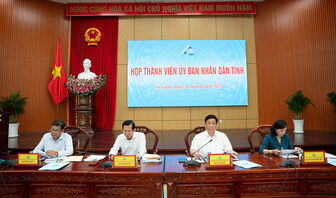 Họp thành viên UBND tỉnh cho ý kiến nhiều nội dung
