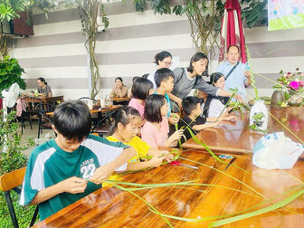 Vui hè bổ ích