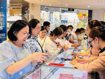 Giá vàng hôm nay (27-6): Bật tăng trở lại mốc 120 triệu đồng/lượng