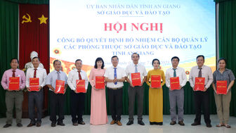 Sở Giáo dục và Đào tạo tỉnh An Giang công bố quyết định bổ nhiệm cán bộ quản lý