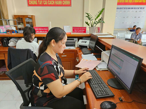 Chuyển đổi số mạnh mẽ, nâng tầm chính quyền cơ sở