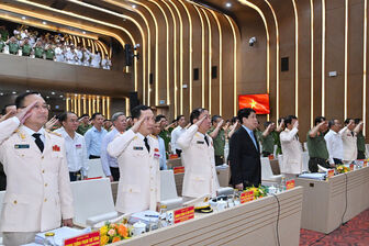 Chủ tịch nước Lương Cường dự hội nghị sơ kết công tác 6 tháng đầu năm của Bộ Công an