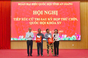 Đại biểu Quốc hội tỉnh An Giang tiếp xúc cử tri xã Gò Quao
