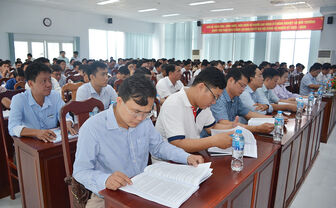 Tập huấn về phân định thẩm quyền của chính quyền địa phương hai cấp trong lĩnh vực đất đai
