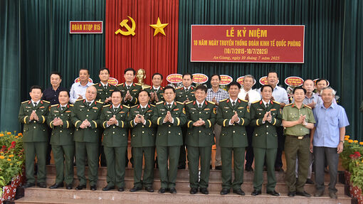 Đoàn Kinh tế Quốc phòng 915 tổ chức lễ kỷ niệm 10 năm thành lập