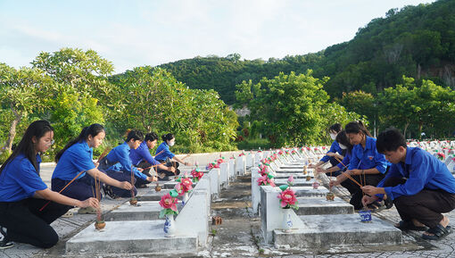 Nhiều hoạt động tri ân của tuổi trẻ vùng biên