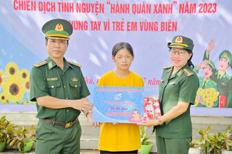 Tấm lòng của chị Ngân