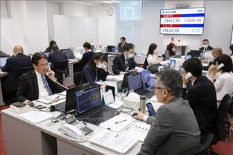 Lạc quan về triển vọng thuế quan, thị trường châu Á tiếp đà tăng điểm