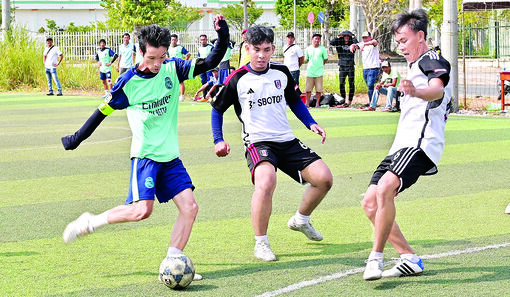 Thanh niên khỏe để cống hiến