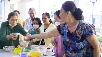 Nghĩa tình trong từng bữa ăn