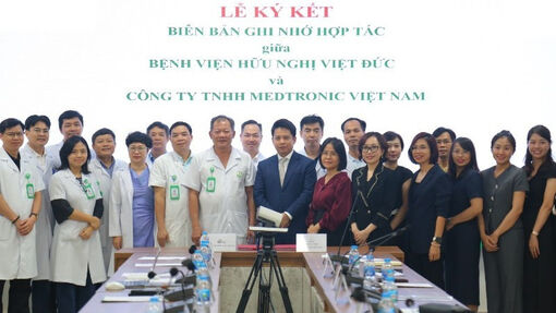 Medtronic mở rộng hợp tác đào tạo y học hiện đại tại Việt Nam