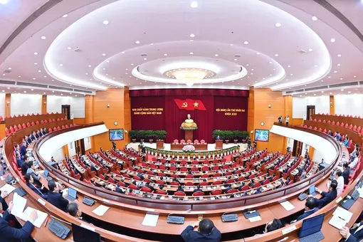 Ủy viên Bộ Chính trị, Ban Bí thư, Trung ương Đảng phải đáp ứng các tiêu chuẩn mới nào?