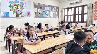 Chuẩn bị nguồn lực giáo viên để đưa tiếng Anh trở thành ngôn ngữ thứ hai