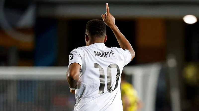 Kylian Mbappe lập kỷ lục mới tại đấu trường Champions League