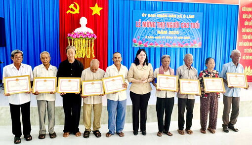 Xã Ô Lâm mừng thọ người cao tuổi