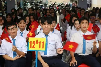 Đề xuất bỏ xét tuyển ĐH bằng học bạ: Học sinh THPT nói gì?