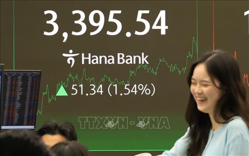 Nhóm cổ phiếu công nghệ dẫn dắt đà tăng mạnh của chứng khoán châu Á