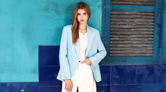 Chiếc áo khoác cần thiết nhất mùa gọi tên áo blazer