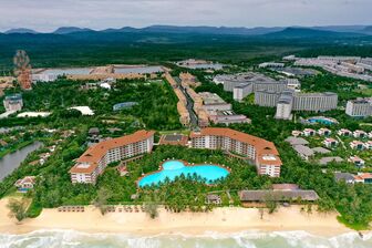 Làm gì để các tỉnh miền Tây vươn mình?