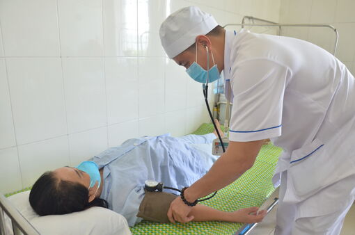 Điều dưỡng y học cổ truyền - cánh tay đắc lực của bác sĩ
