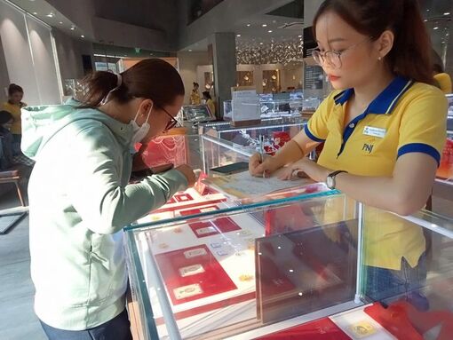 Quy định mới về mua bán vàng từ ngày 10-10