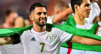 Algeria giành vé dự World Cup sau 12 năm