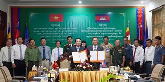 An Giang và Kampot thống nhất tăng cường thương mại biên giới