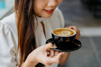 Uống càphê mỗi ngày tốt hay hại cho gan và thận của bạn?