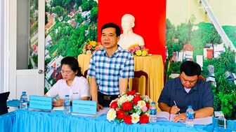 Cục Bà mẹ và Trẻ em giám sát công tác phòng, chống đuối nước ở trẻ em ở xã Cù Lao Giêng